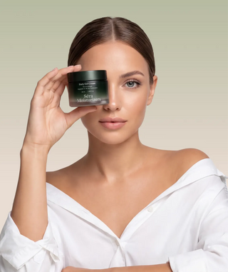 Model using Daily Gel Cream