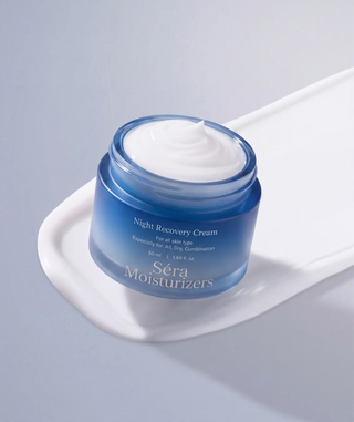 Gros plan sur la texture de Night Recovery Cream