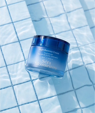 Night Recovery Cream dans une mise en scène