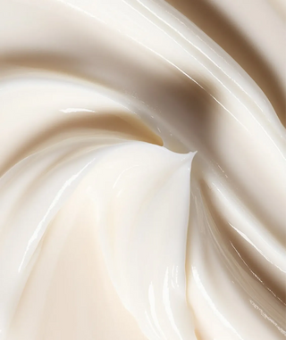 Primer plano de la textura de Peptide Eye Cream
