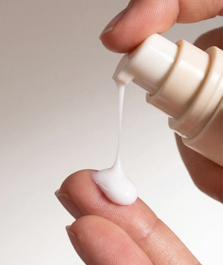 Gros plan sur la texture de Retinal 0.1 Night Serum