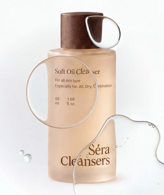 Soft Oil Cleanser dans une mise en scène